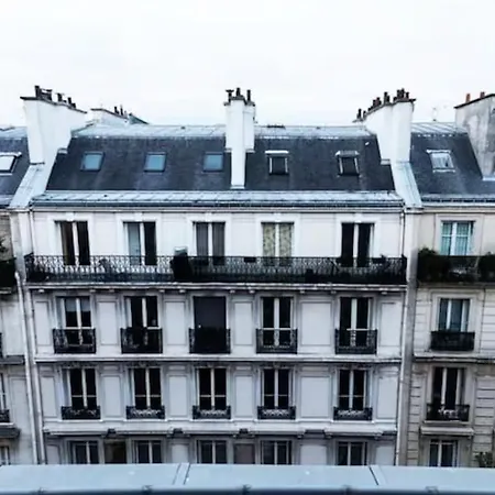 Equipe - Centre Apartment Paris